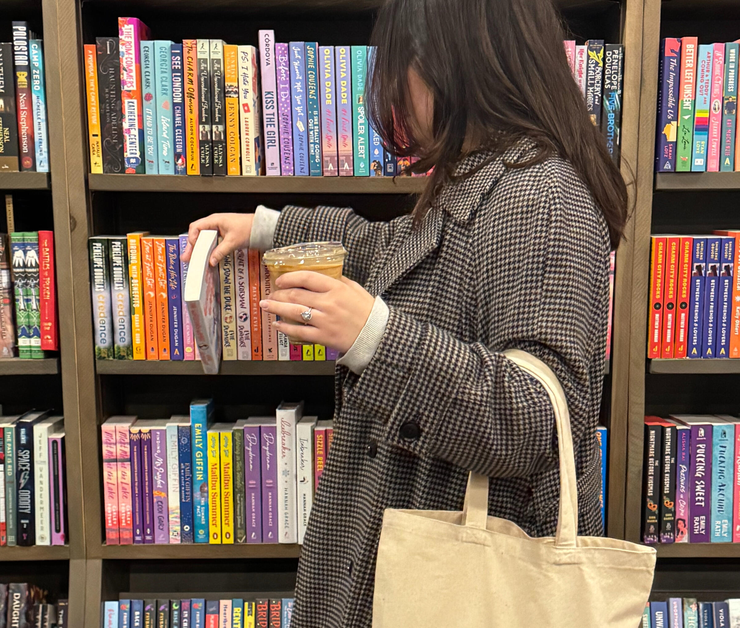 Carina Gaskell Carina Gaskell is a Philippine-based author of heartfelt contemporary romance books. Her stories feature sweet and swoon-worthy heroes, strong heroines, and a lovable cast of side characters. She loves indulgent wish-fulfillment romances, Happy Ever Afters